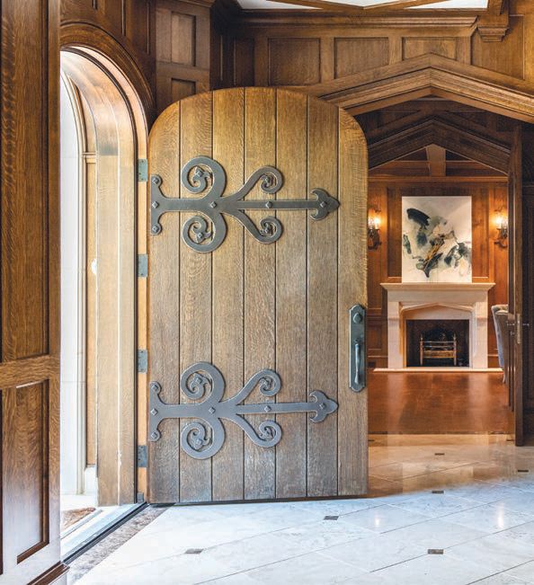 The beautiful foyer features quartersawn oak paneling PHOTO BY THE VSI GROUP