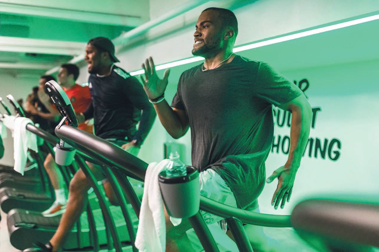 SculptHouse classes harness the power of the Woodway Curve Treadmill’s signature human-powered and curved design, delivering a low-impact workout that burns 30% more calories than motorized treadmills. PHOTO COURTESY OF SCULPTHOUSE